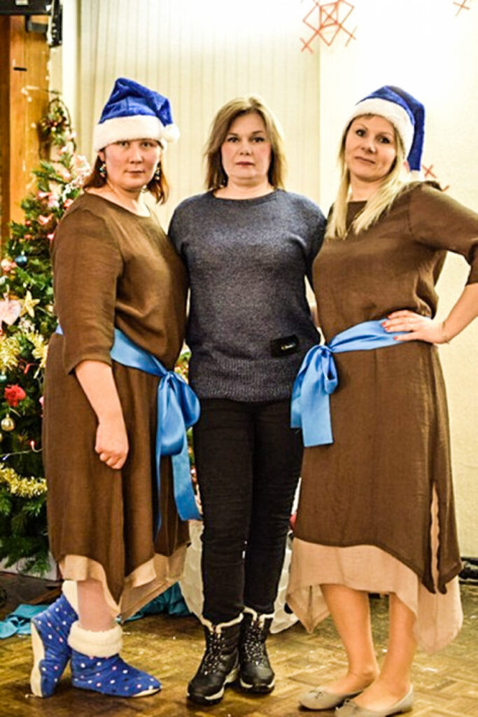 Korģeniete danco pa pasauli