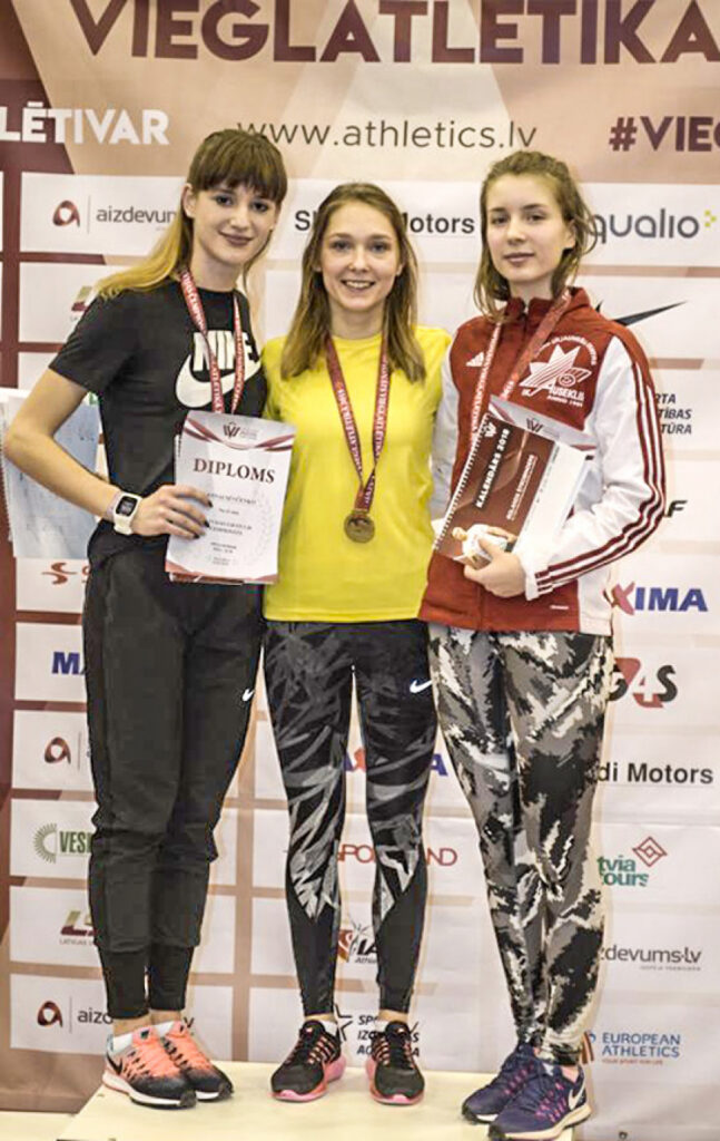 Patrīcija Karlīna Roshofa kļūst par divkārtēju Latvijas junioru čempioni