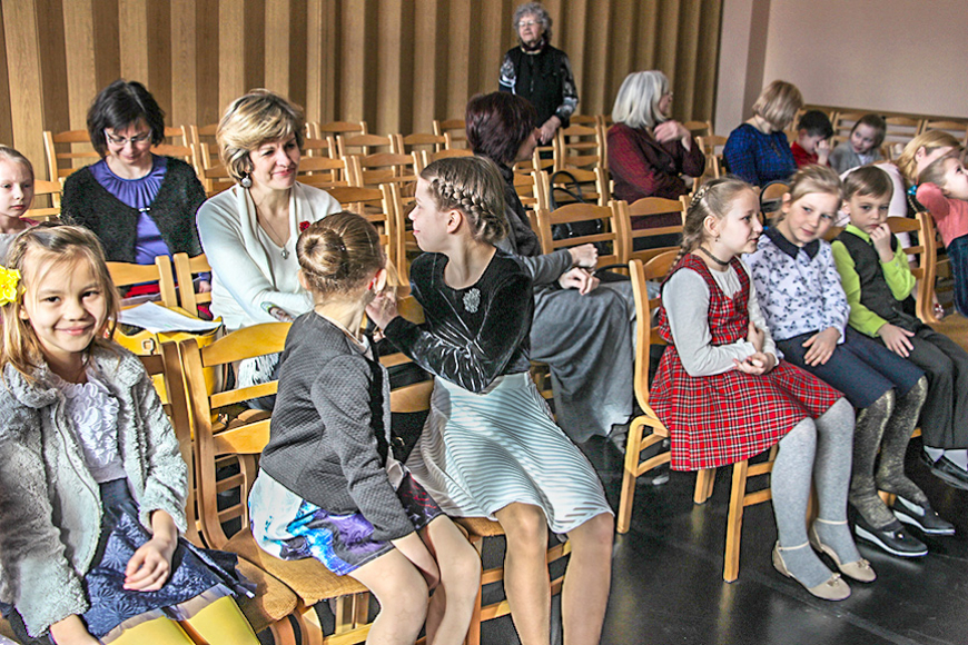 Limbažos notiek novada skolēnu skatuves runas konkurss