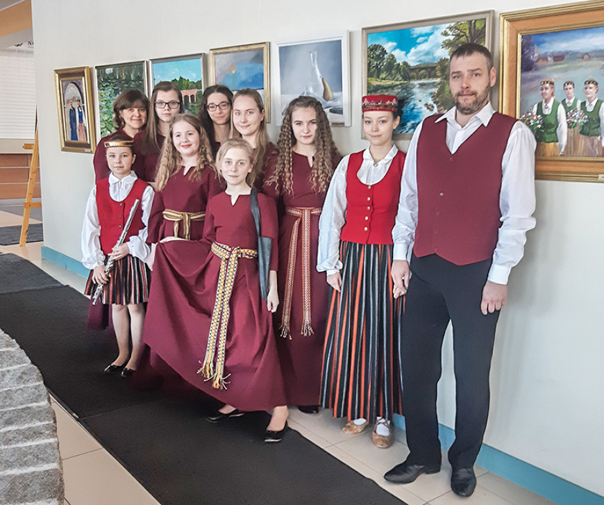 Limbažos Vidzemes skate tautas mūzikas ansambļiem un kapelām