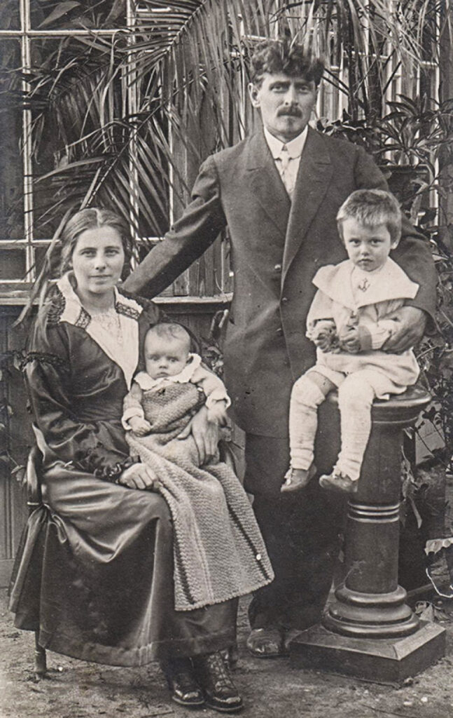1918. gads Bārdu dzimtā
