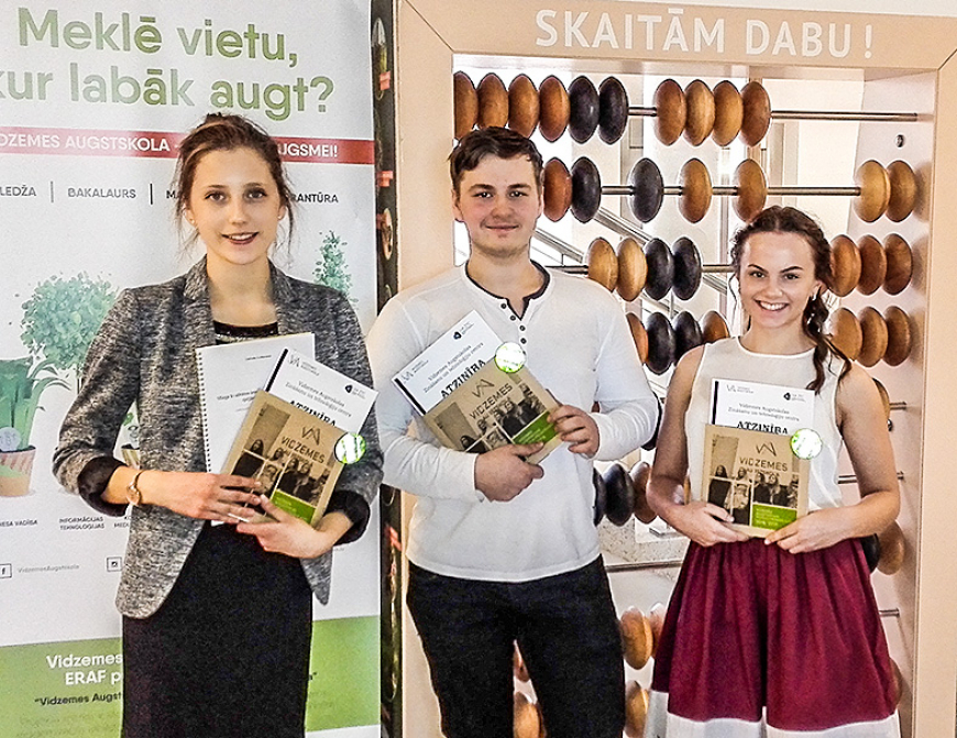 Limbažu 3. vidusskolas skolēni Vidzemes izglītojamo zinātniskajā konferencē
