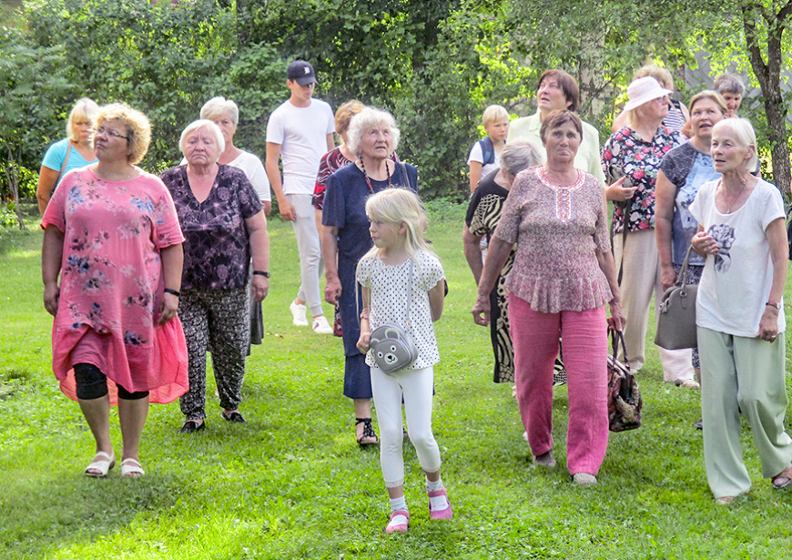 Pāles seniori dodas uz Malēniju atklāt Alūksni