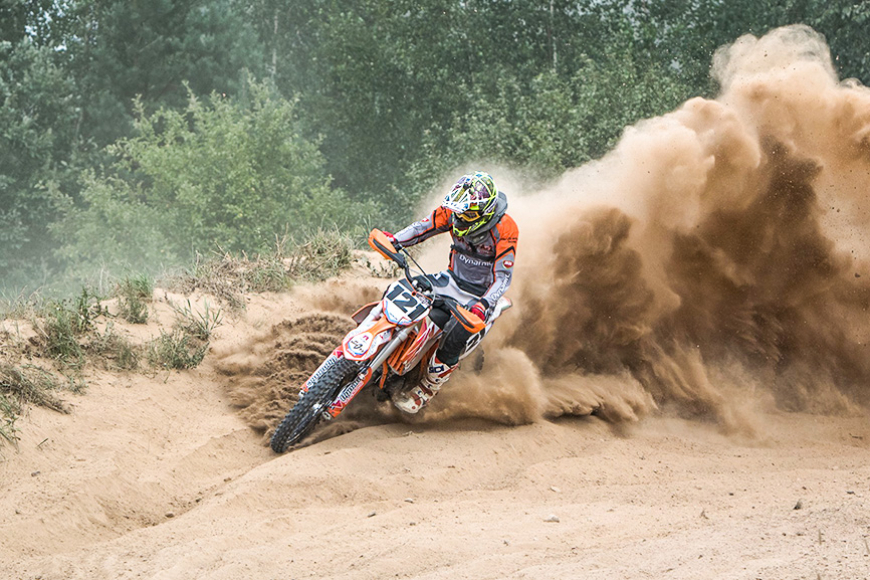 Sportisti uzveic Vidrižu enduro sprinta putekļus