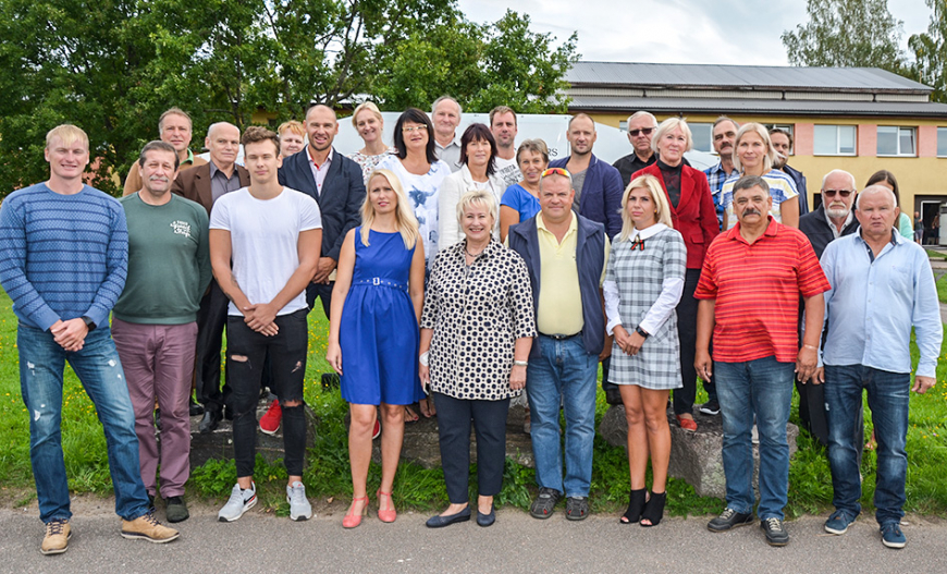 Sporta skola Zinību dienu svinēja sacensībās