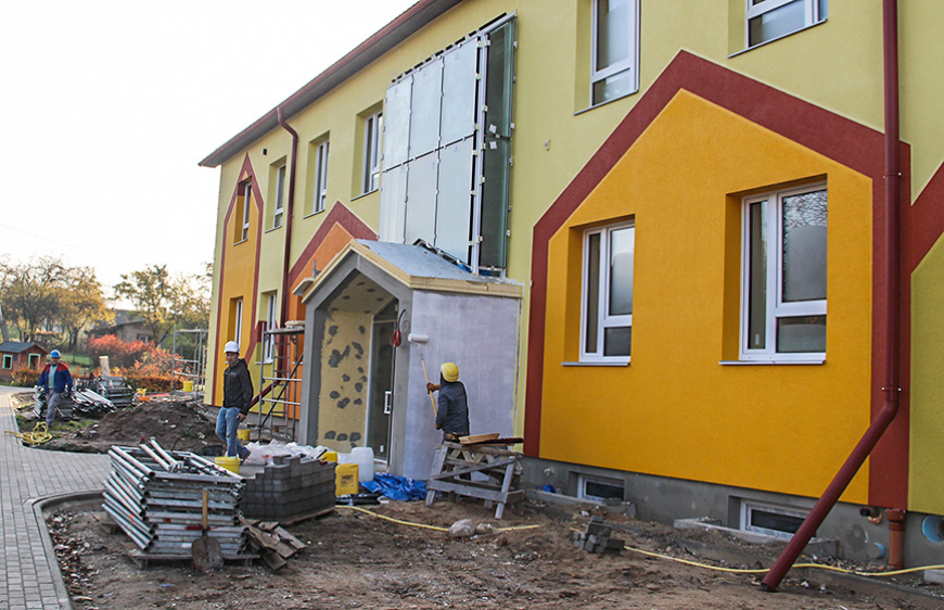 Viļķenes bērnudārza ēkas renovācija finiša taisnē