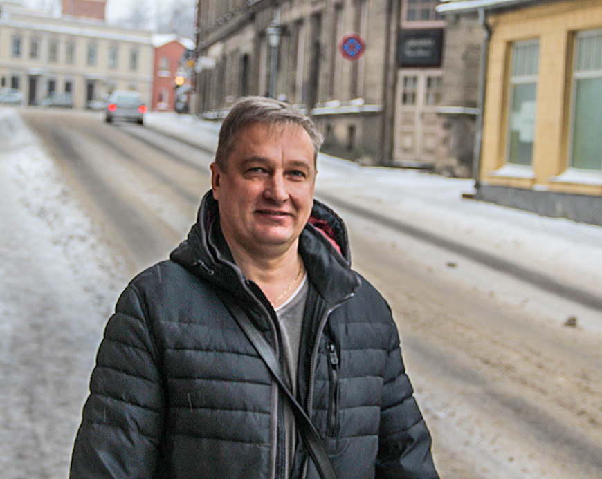 Limbažnieka firma apsaimnieko teju pussimts māju valstī