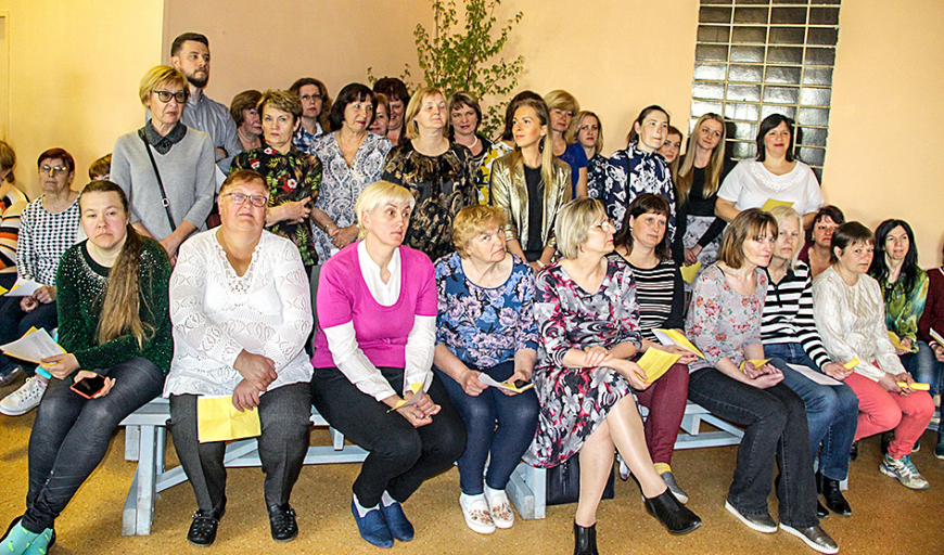 «Brīvais vilnis» savu 70. gadskārtu svin darba kolektīvā