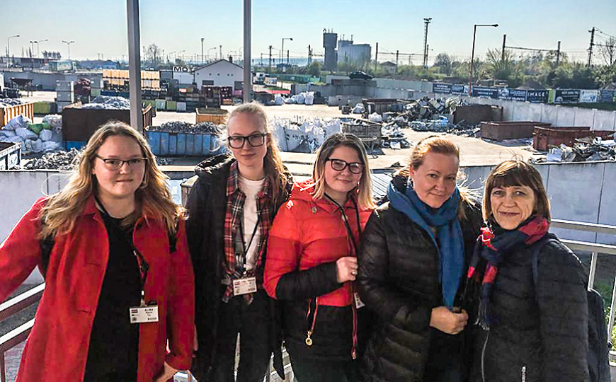 Limbažu 3. vidusskola iesaistās projektā «Domāsim par nākotni»