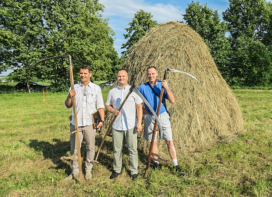 Atkal liela piekrišana Pļaušanas svētkiem Alojā