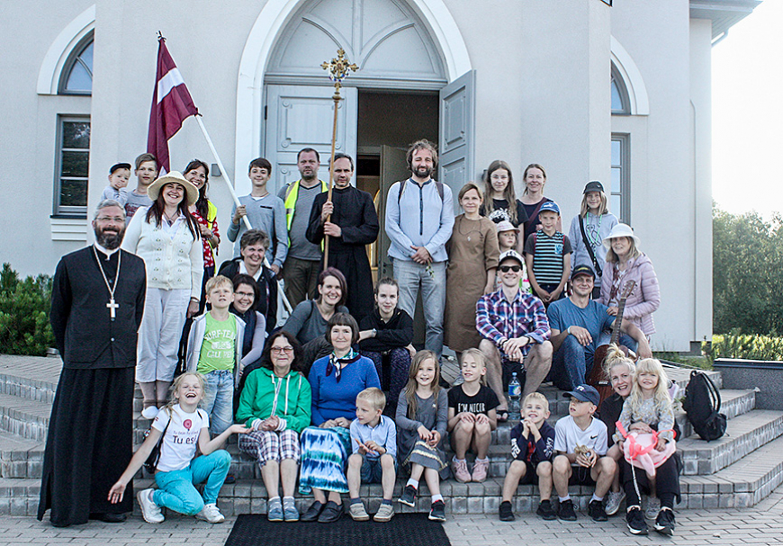 Svētceļojumā «Limbaži–Igate» – sarunas par mīlestību