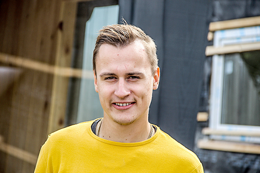 Raganu mājiņu būvētājs ar lieliem mērķiem