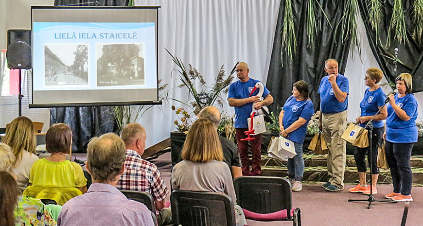 Staicelieši – putnu pašvaldību saietā