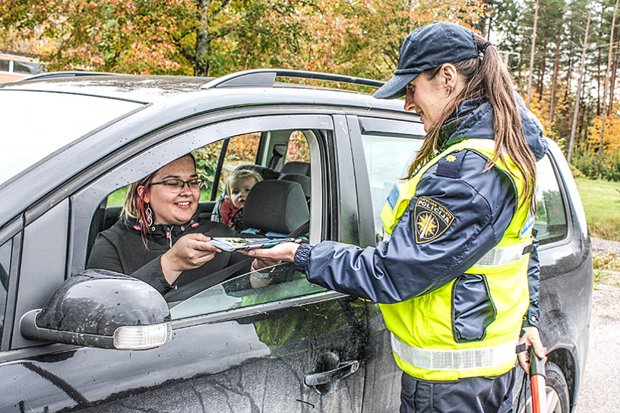 Arī mūspusē policistu reids kampaņā «Piesprādzē pareizi – čiks un viss!»