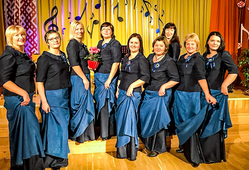 Dzīvespriecīgajam ansamblim «Reiz bija» – 21!