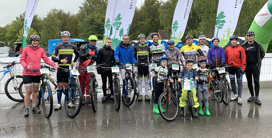 Mūspuses riteņbraucēji aizvadījuši darbīgu un panākumiem bagātu velosezonu