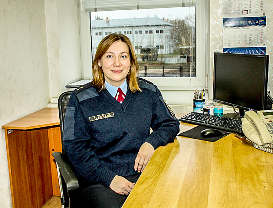 Kriminālpolicijas inspektorei Alinai profesionālie svētki ir nozīmīgi