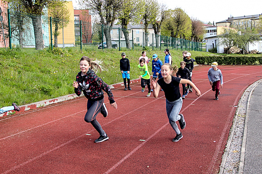 Sporta skolā atsākas treniņi un valda 1. septembra noskaņas