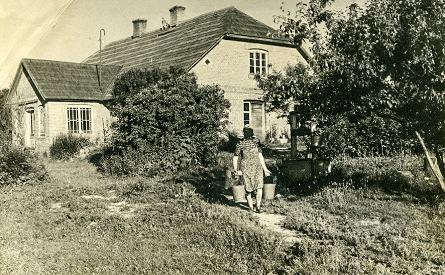 Vīķu puses mājas paaudžu paaudzēs