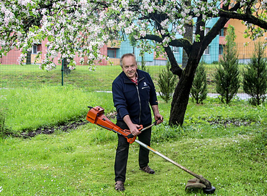 Pļaušanas sezona rit pilnā sparā