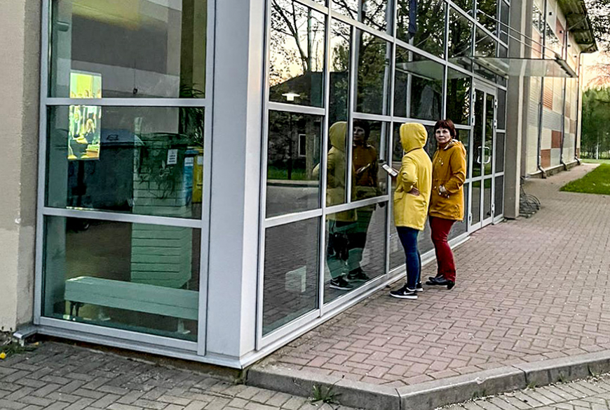 Alojas Ausekļa vidusskola piedalās akcijā «Ienāc izglītības gaismā»