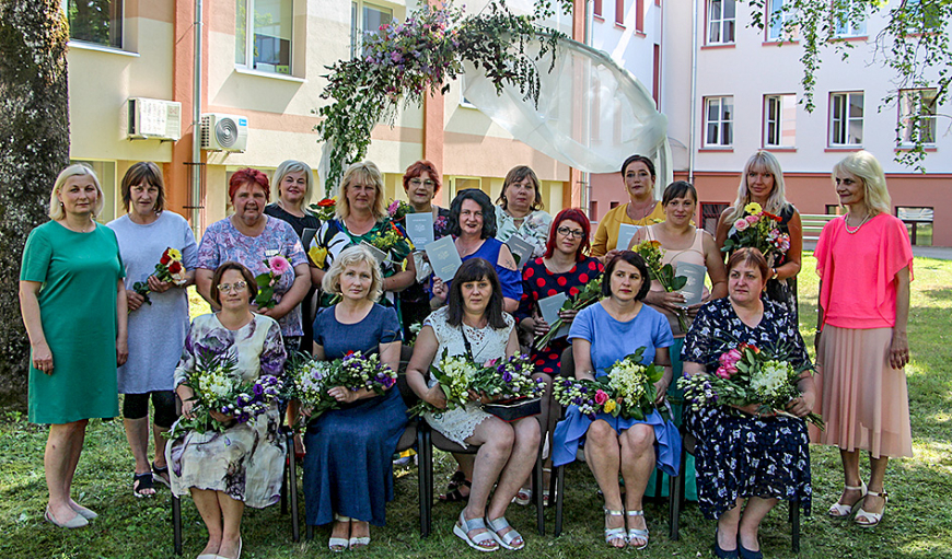 Limbažu novadā par divpadsmit kvalificētiem māsu palīgiem vairāk
