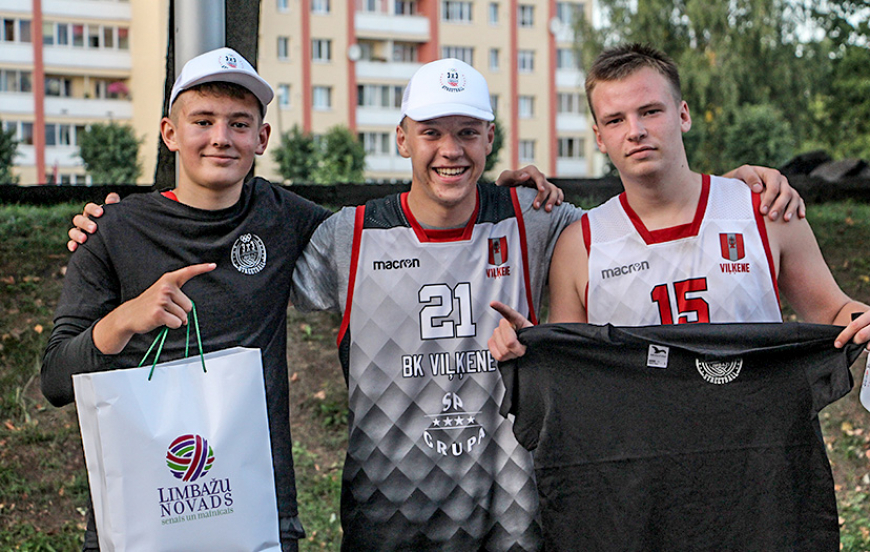 Ar spraigām cīņām noslēdzas OC «Limbaži» vasaras līga 3×3 basketbolā