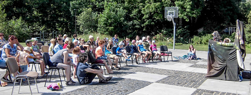 Studija «ILze» ar «Meža detektīvu» viesojas Tūjā