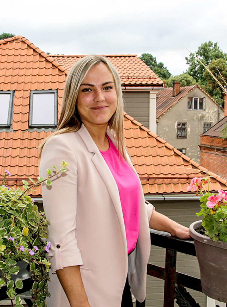 Dzirkstoša dabas mīļotāja no stipras ģimenes