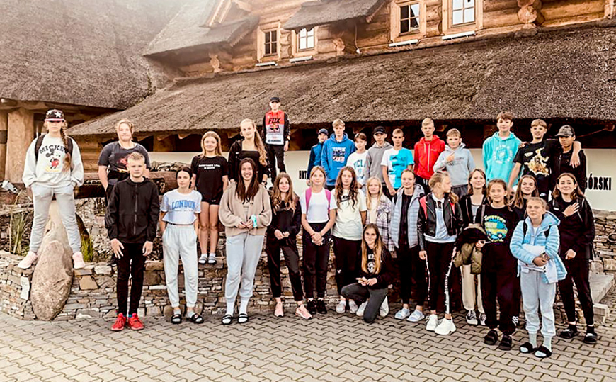 Bērnus nedrīkst padarīt par situācijas ķīlniekiem