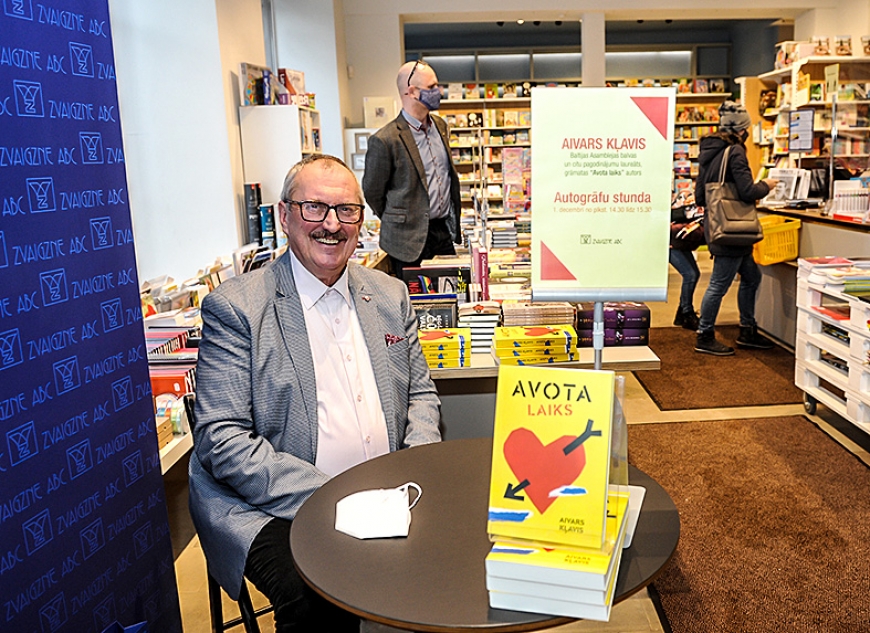 Leģendārā žurnāla «Avots» stāsts izlasāms grāmatā