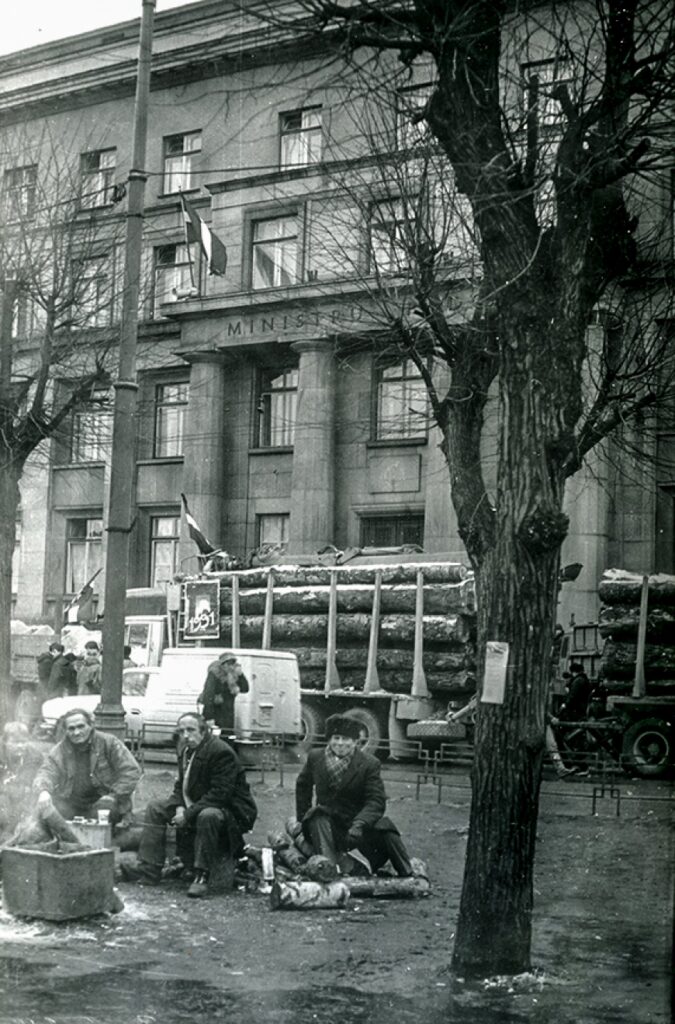 1991. gada barikāžu laiks – vēstures liecībās un pārdomās