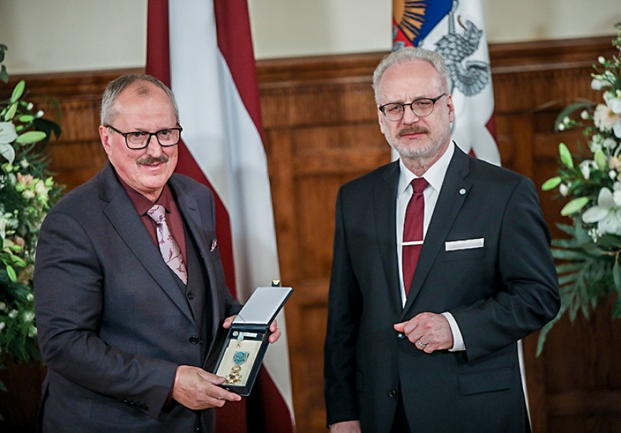 Kara laikā nav divu patiesību
