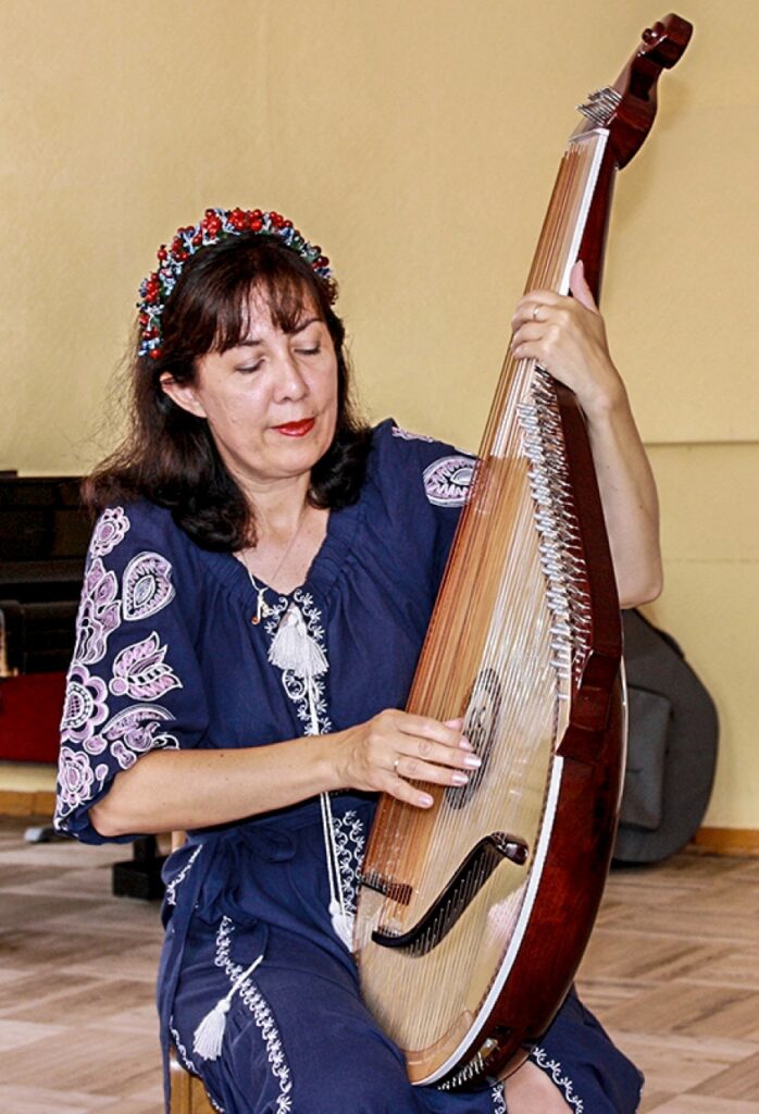 Bandūra palīdz saglabāt saikni ar Ukrainu