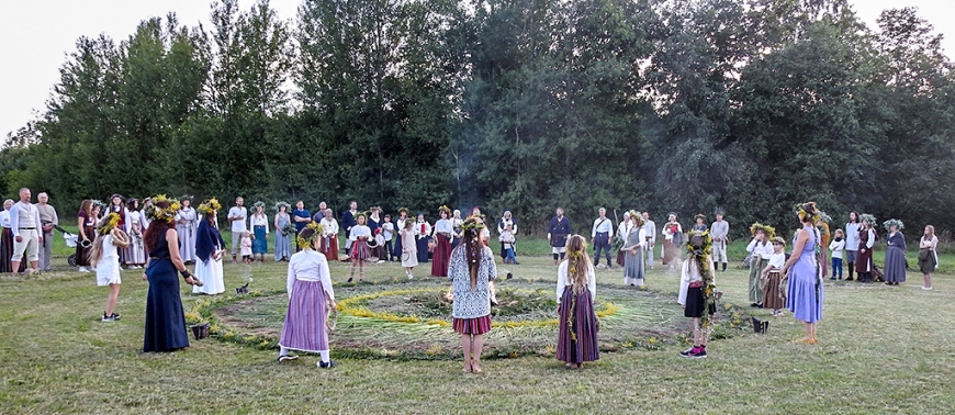 Limbažu novadā norisinājās latviskais saiets «Trejdeviņi»