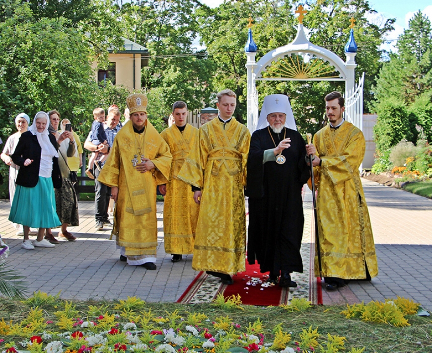 Limbažu pareizticīgo draudze svin 200 gadu jubileju