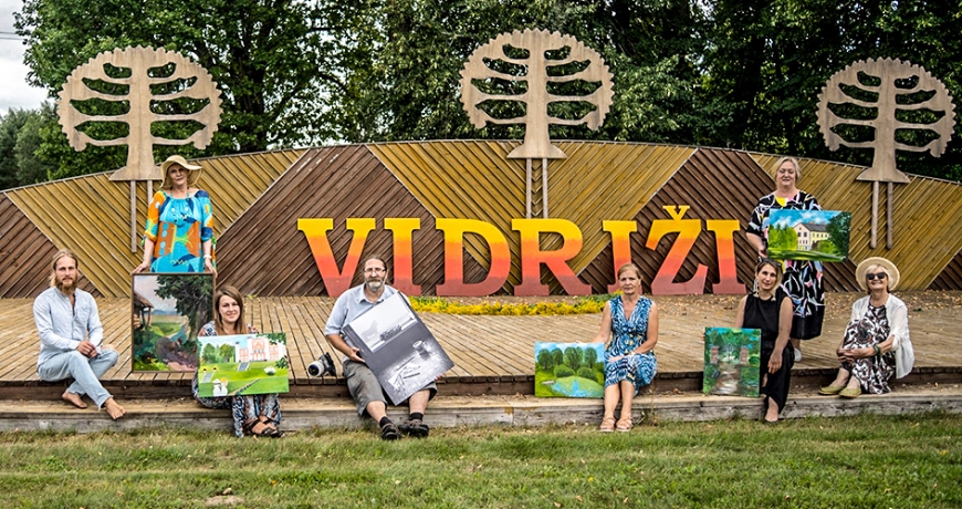 Mākslas plenēros iemūžināja Vidrižu pagastu