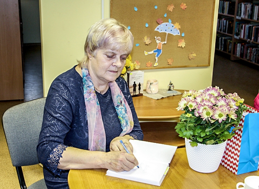 Vitrupietes Irēnas Bērziņas grāmata – pārsteigums tuviniekiem