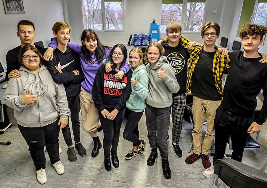 Jaunieši piedalās hakatonā «Young Climathon»