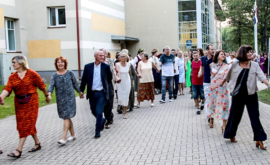 Lems par Alojas Ausekļa vidusskolas dalību Atveseļošanas fonda programmā
