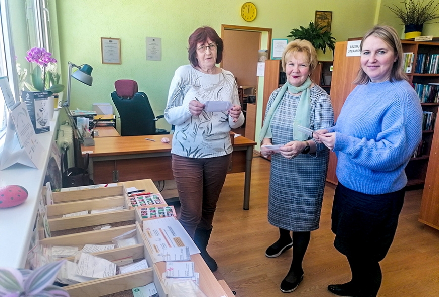 Pēc sēklām – uz bibliotēku