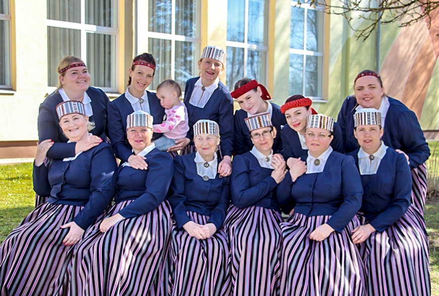 Mātes diena – mīlestības, cieņas un kopābūšanas svētki