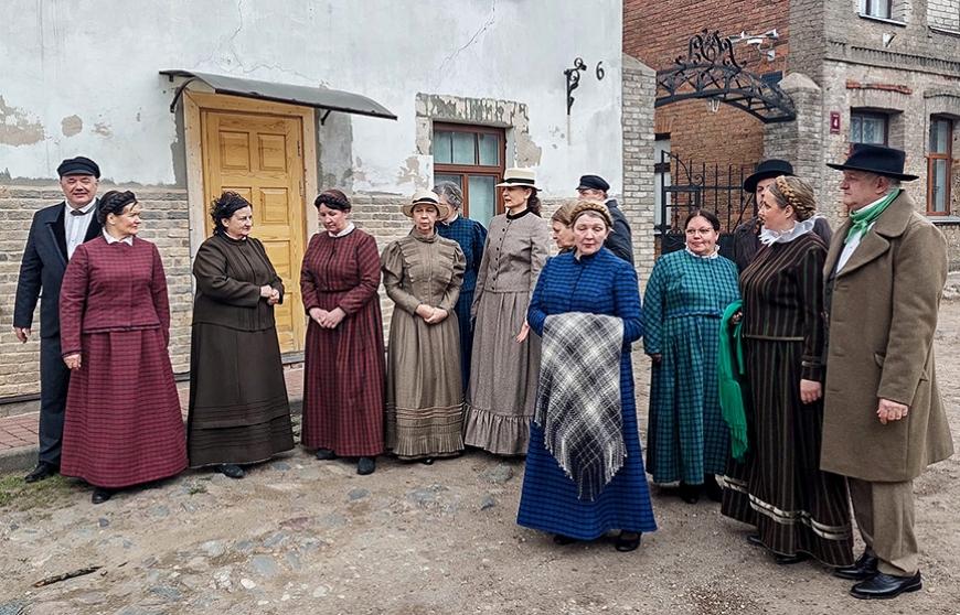 TLMS «Dzilna» iekļūst tautastērpu skates-konkursa finālā