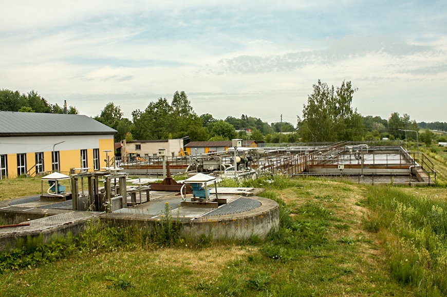 Notekūdeņu attīrīšanas iekārta veic savu darbu