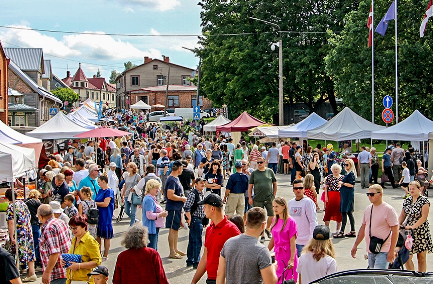 Limbažu astoņsimtgades lielākais pasākums aizvadīts