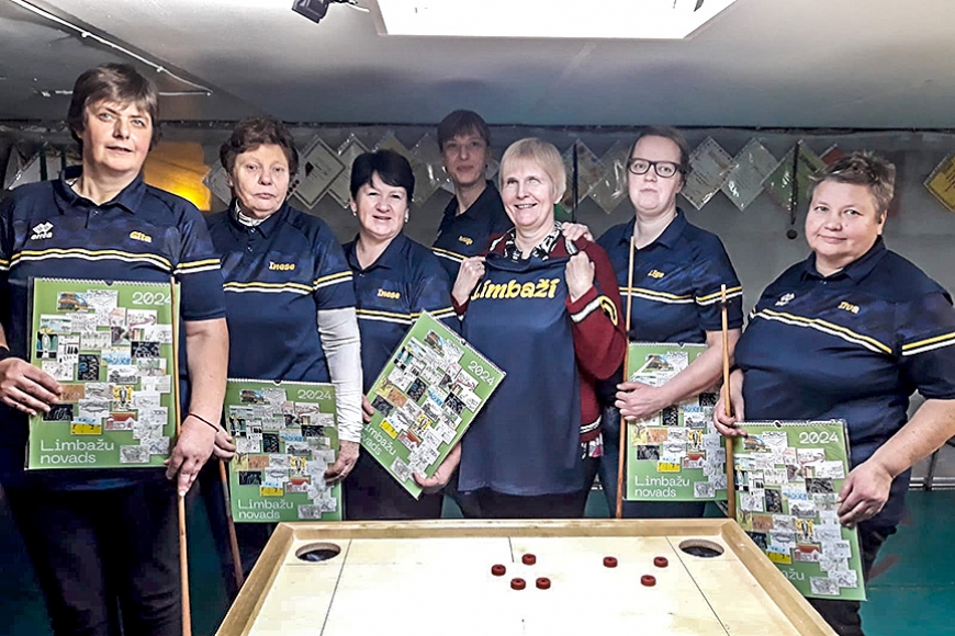 Turpinās Latvijas komandu čempionāts novusā
