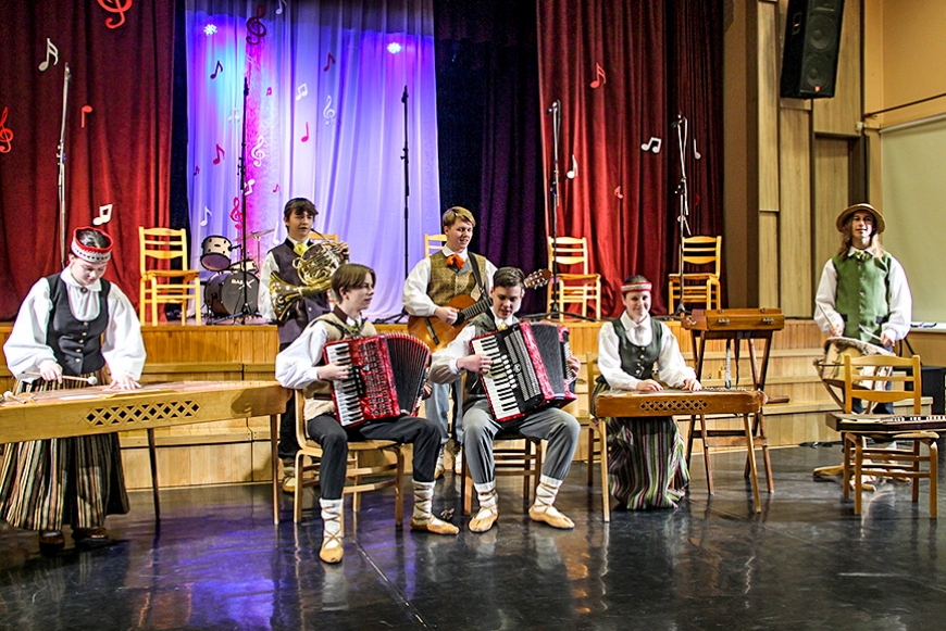 Limbažu Bērnu un jauniešu centrā sākas dziesmotais un muzikālais pavasaris