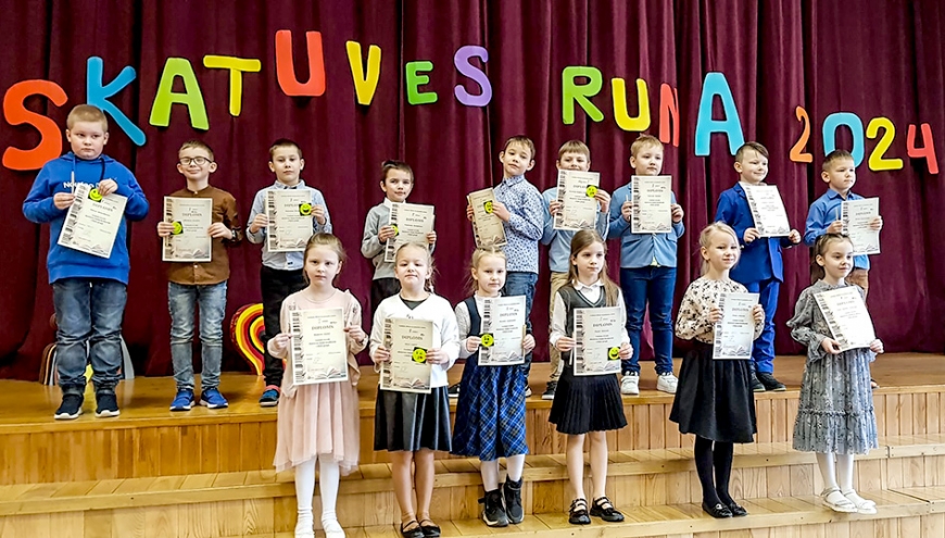 Skatuves runas konkurss pulcē rekordlielu dalībnieku skaitu