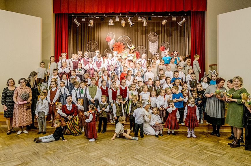 Lieldienu jampadracis Pociemā