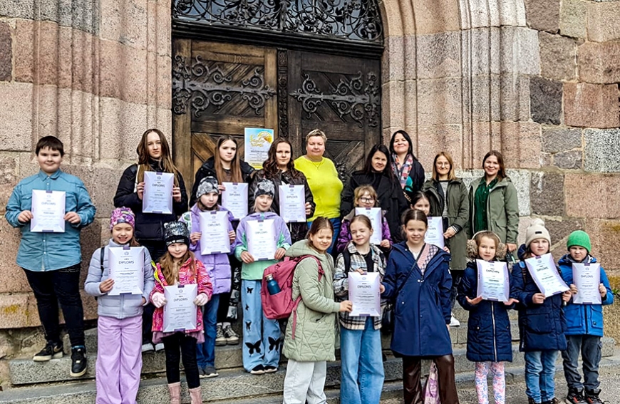 Limbažu, Viļķenes un Umurgas skolēniem – panākumi konkursā «Saules ritmi»
